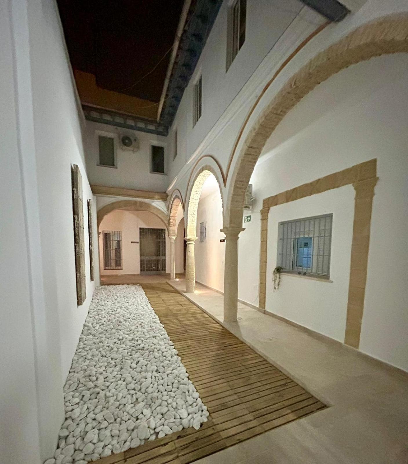 Gatu Casa Solera, Un Lugar Unico, "Preferente Para Mayores De 25 Anos Y Familias " El Puerto de Santa Maria Exterior photo
